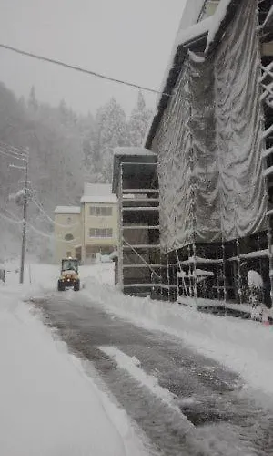 Echigo Yuzawa Hirokawa